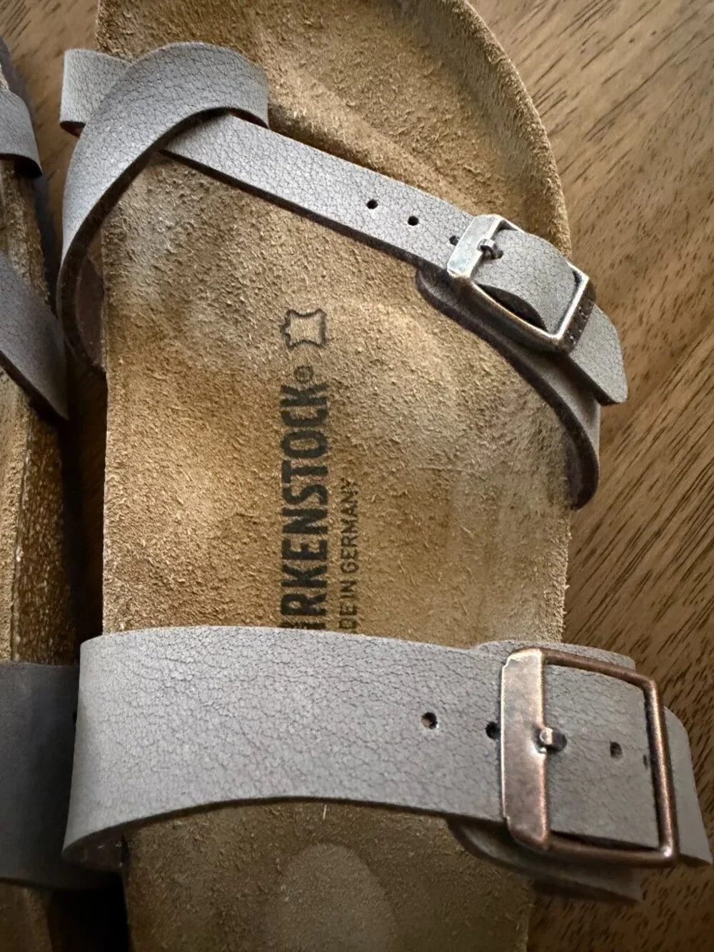 Women's Birkenstock Mayari Thong Sandal (Mocha)